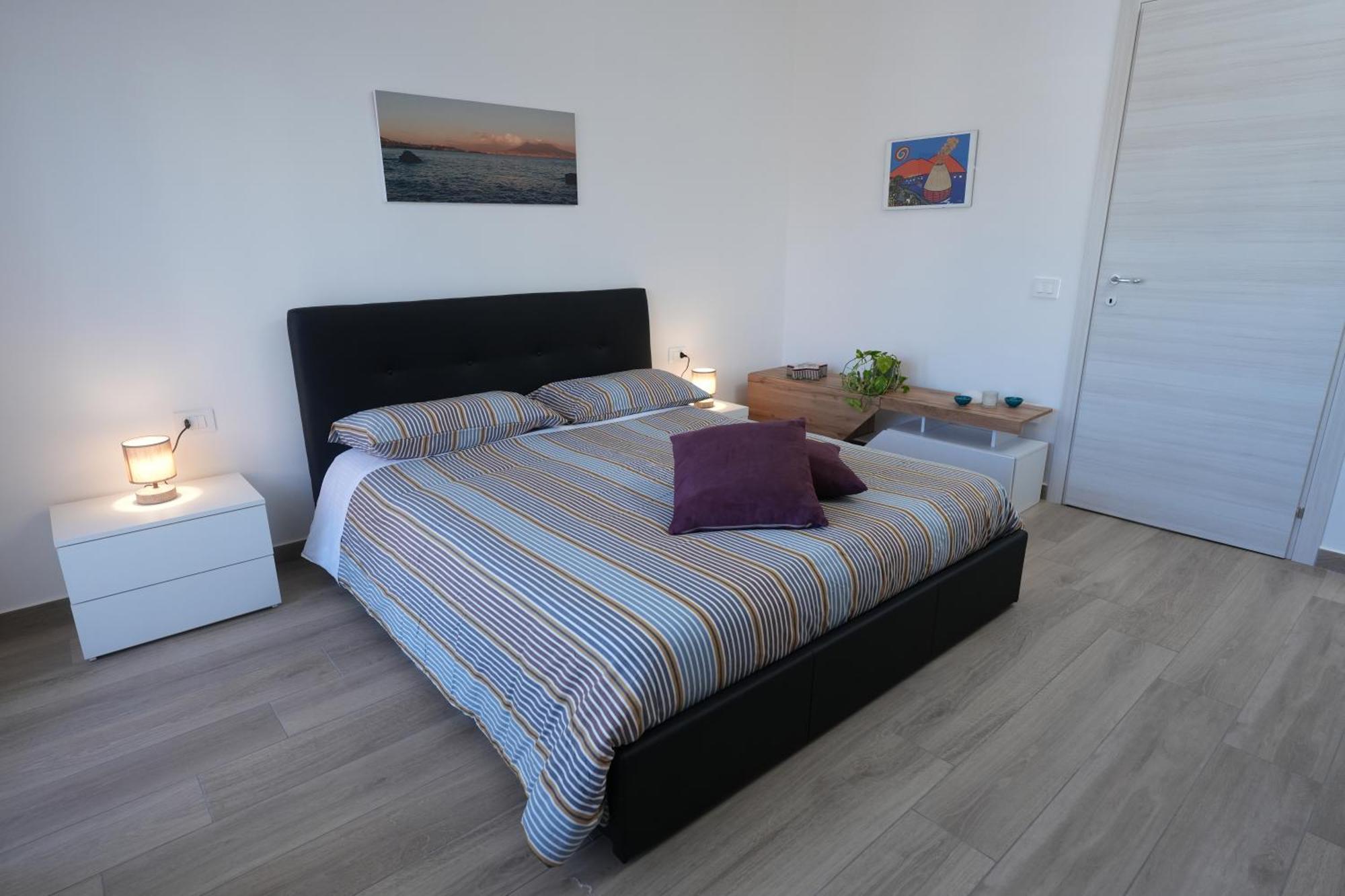 Panorama Vesuvius Affittacamere Guesthouse With Lift Near To Subway In Napoli Center Extérieur photo